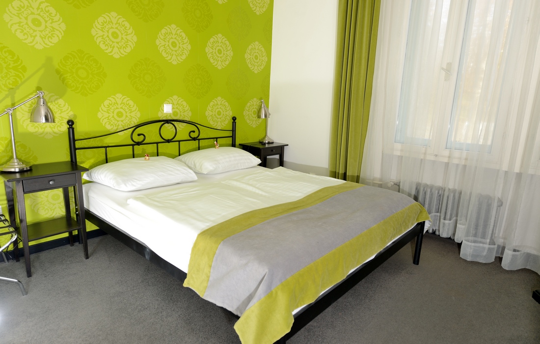 Small double room in Hotel Villa Preseren Bled
